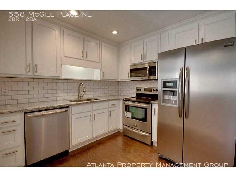Primary Photo - 558 McGill Place NE