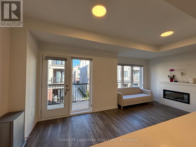 Photo du bâtiment - 182 Matawin Ln