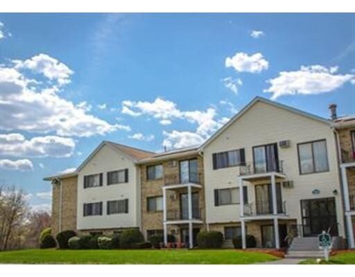 Foto principal - 670 Princeton Blvd