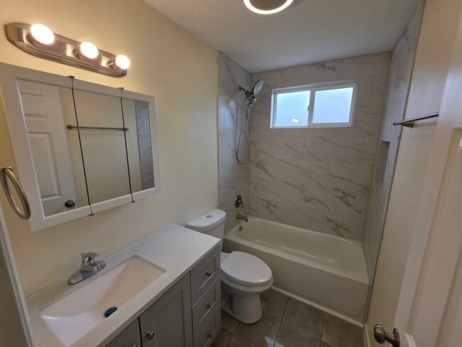 Building Photo - 4109 W 5050 S