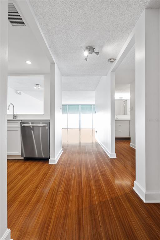 Foto del edificio - 2611 Bayshore Blvd