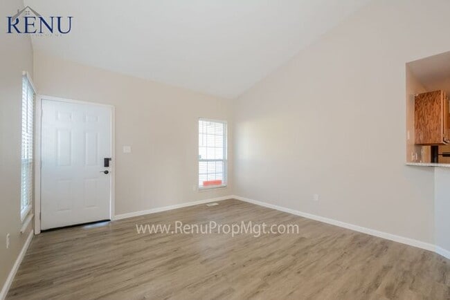 Building Photo - 11268 Liberty Landing Dr