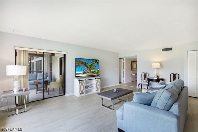 Building Photo - 5954 Pelican Bay Blvd
