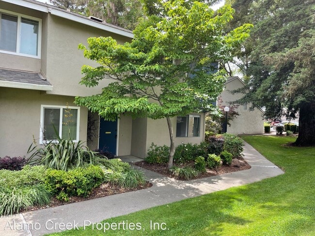 Building Photo - 3 br, 1.5 bath House - 309 Eldridge Ave