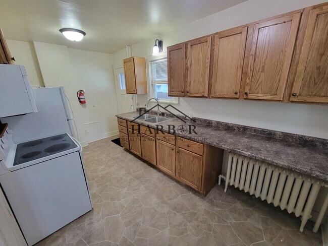 Foto del edificio - 907 8th St SE