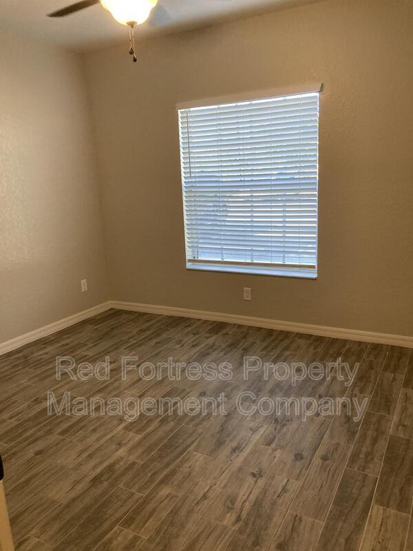 Building Photo - 8408 Bernwood Cove Loop
