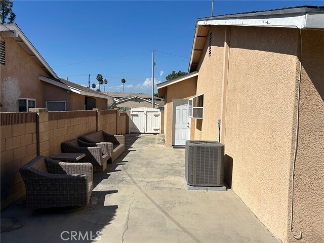 Foto del edificio - 15670 Richvale Dr