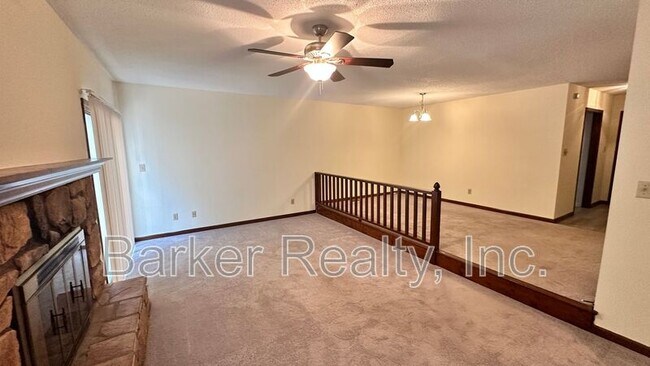 Foto del edificio - 4705 Fargo Ct