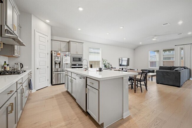 Building Photo - 8405 Hubble Walk