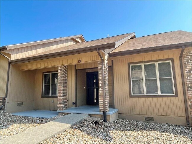 Foto del edificio - 12 Walter Dr