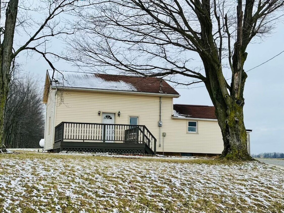 Primary Photo - 2 bedroom in a country setting