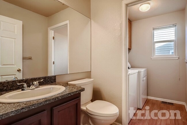 Building Photo - 4879 E 119th Ct