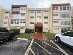 Building Photo - 2501 NW 41st Ave