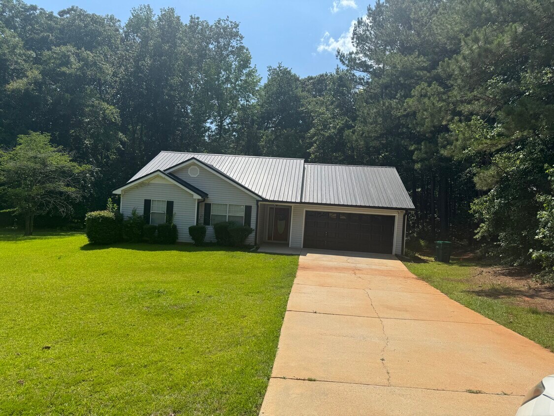 Primary Photo - 143 Myrick Rd NW
