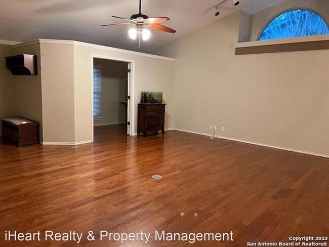 Building Photo - 3 br, 2 bath House - 14944 Forward Pass