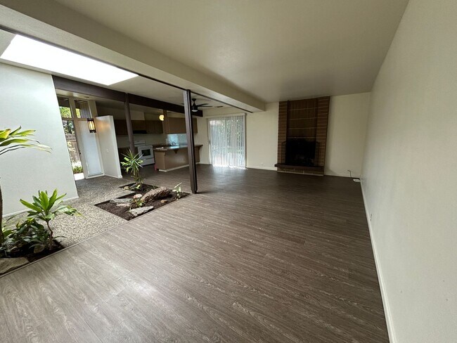 Foto del edificio - Cute Halfplex in Quiet Neighborhood