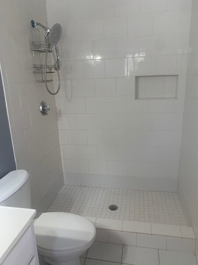 Foto del edificio - 1461 Pawtucket Blvd