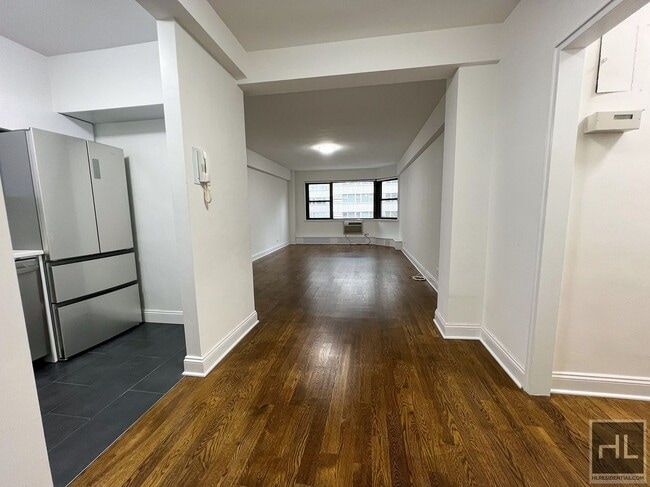 Foto del edificio - EAST 69 STREET