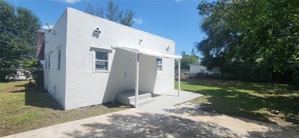 Building Photo - 944 NW 81st St.