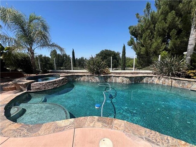 Foto del edificio - Charming Home