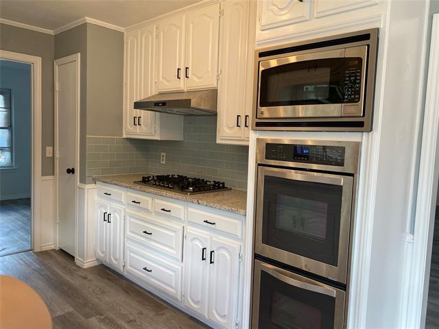 Foto del edificio - 2608 Briarwood Dr