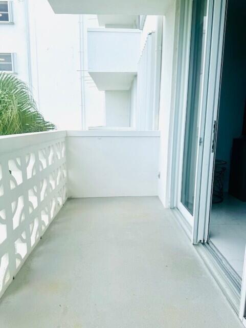 Foto del edificio - 2840 S Ocean Blvd