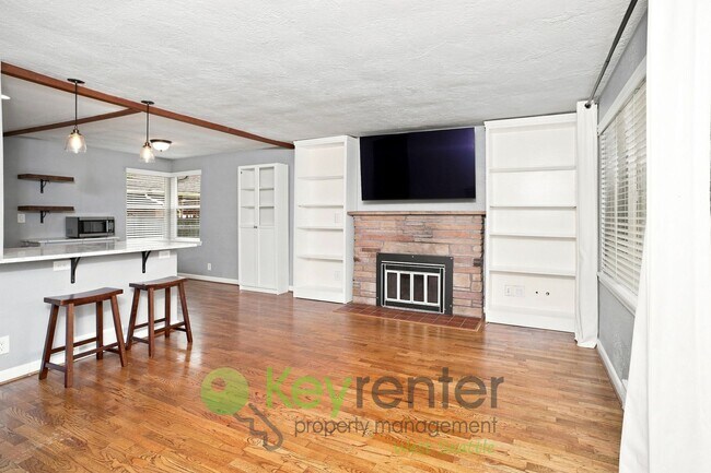 Foto del edificio - 8835 35th Ave SW
