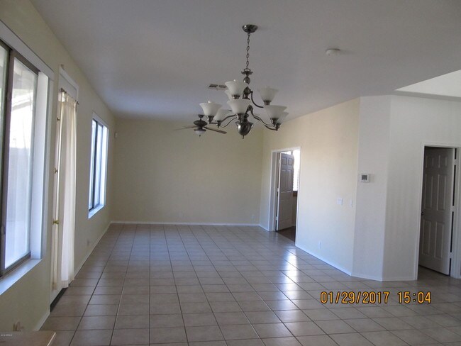 Building Photo - 3434 W Los Gatos Dr