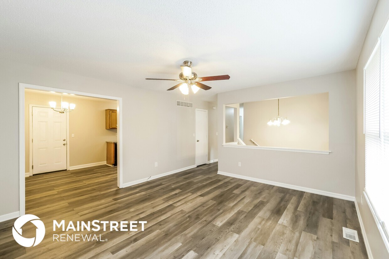 Foto principal - 17417 Montgall Dr