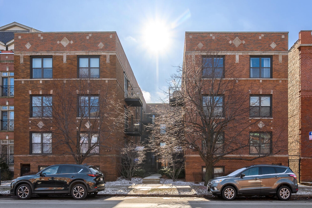 1647 W Addison St, Chicago, IL 60613 House Rental in Chicago, IL