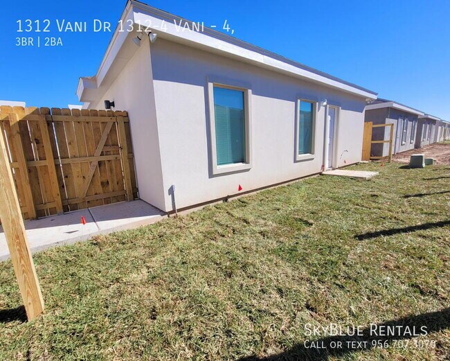Foto del edificio - 1312 Vani Dr