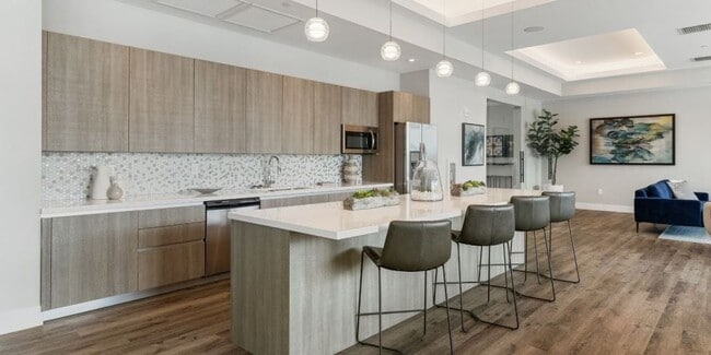 Clubroom - Pines Garden at City Center