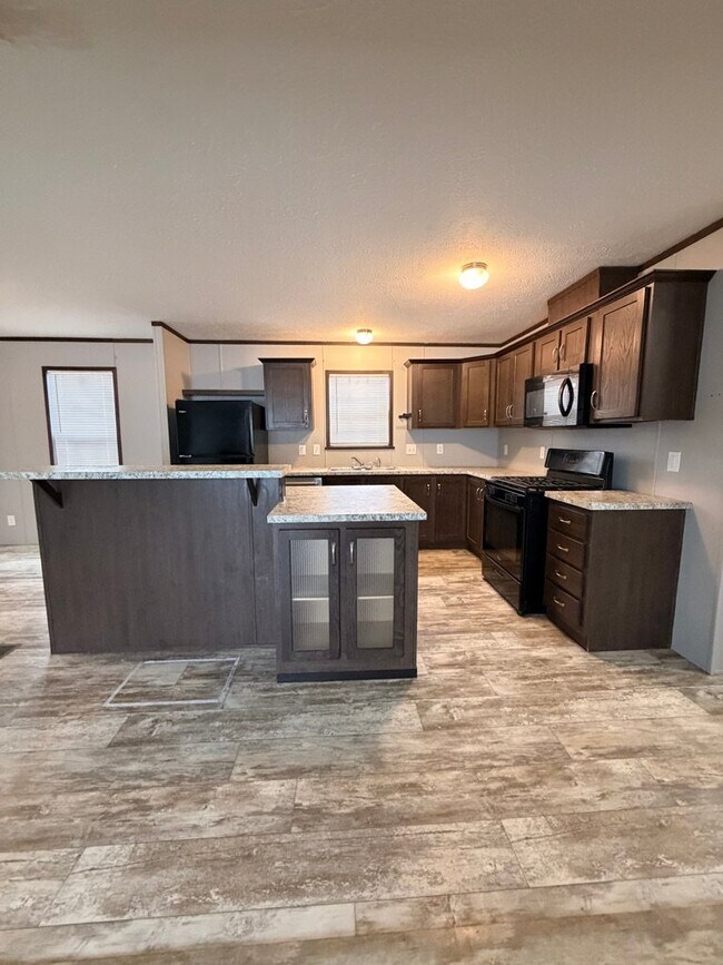 Building Photo - 307 Hunters Rill