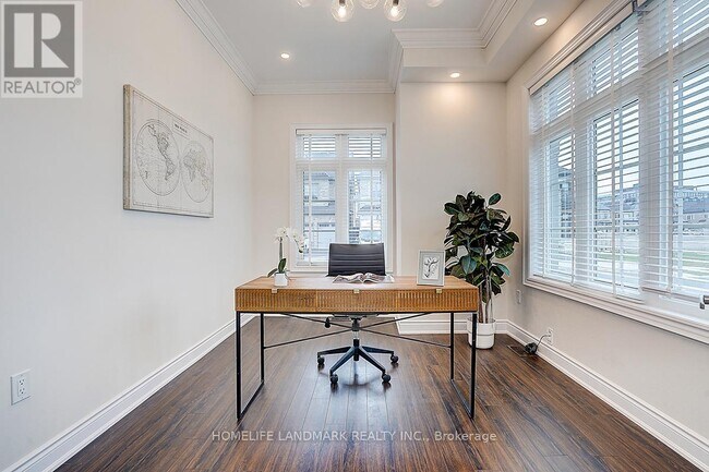 Building Photo - 1301 Felicity Gdns