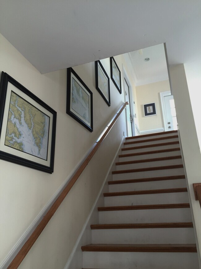 Foto del edificio - 4486 Pleasant Ave