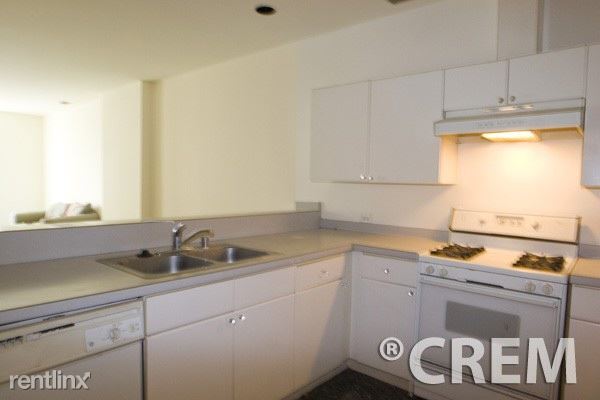 Foto del edificio - 2355 N Southport Ave