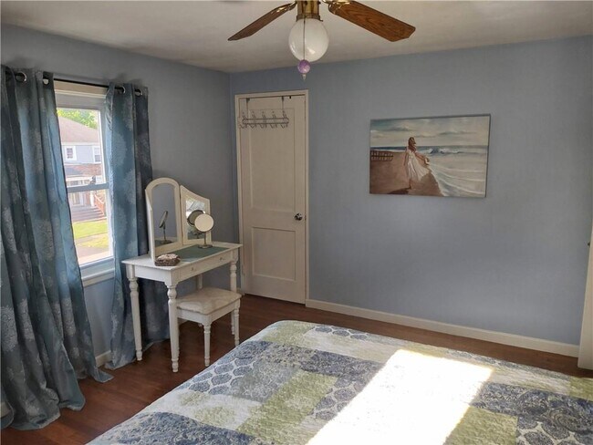 Foto del edificio - 28 Shangri-La Ln