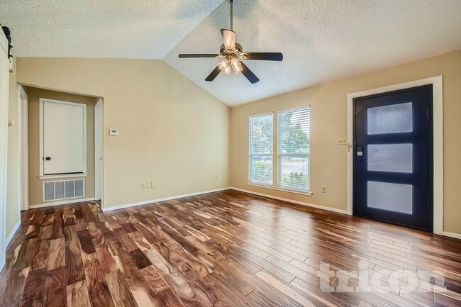 Building Photo - 3803 Tamarron Ln