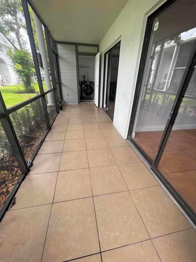 Foto del edificio - 20741 NE 4th Ct
