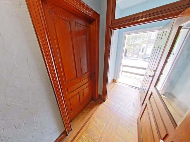 Foto del edificio - 623 Chestnut St