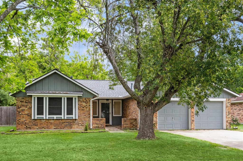 Foto principal - 1708 E Baker Rd