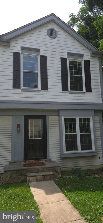 Foto principal - 7112 Cold Spring Ct