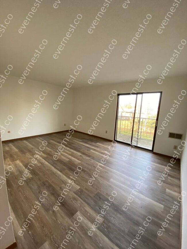 Building Photo - 4145 Karl Rd