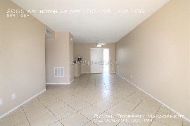Building Photo - 2 bedroom in Sarasota FL 34239