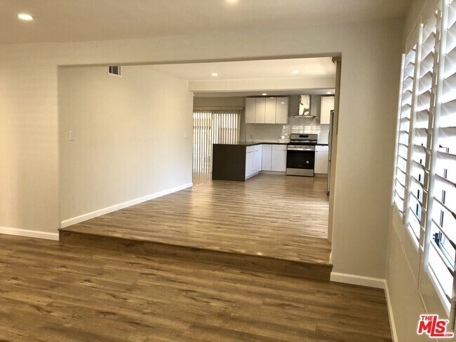 Foto del edificio - 11520 Wyoming Ave