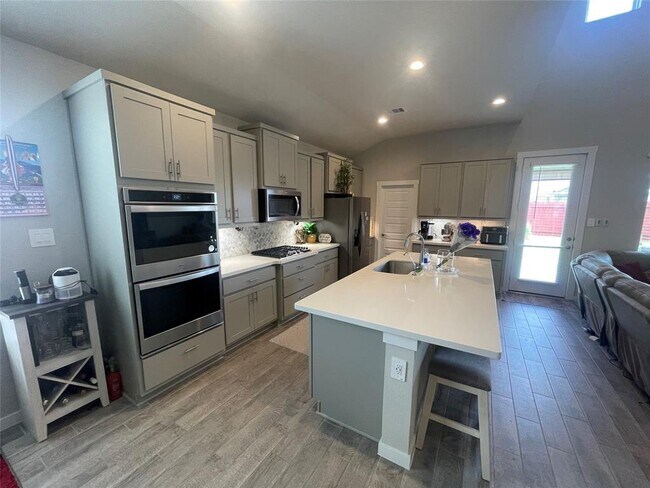Building Photo - 29206 Grand Gorge Dr