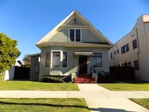 Building Photo - 828 Obispo Ave