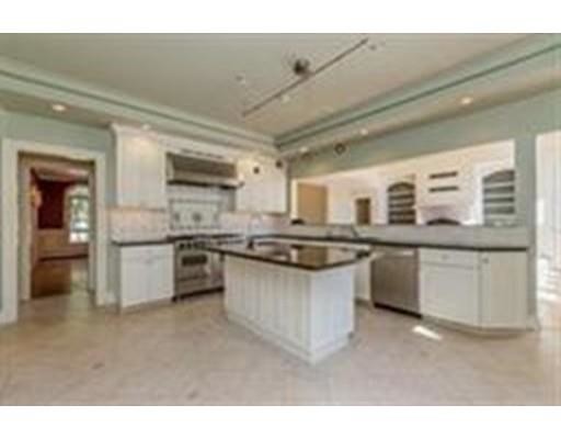 Building Photo - 4 Old Wenham Way