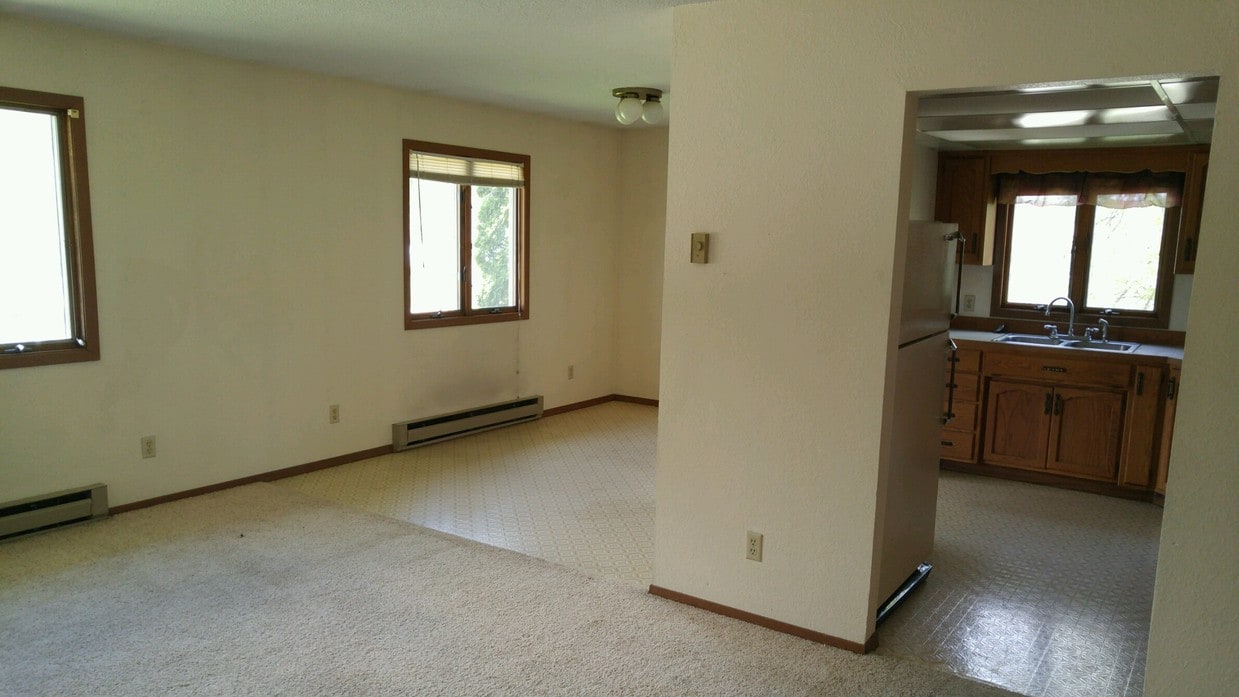 Building Photo - 803 7th St