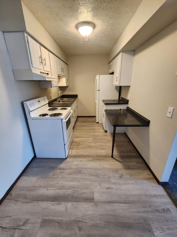 Foto del edificio - 1103 W Maple St